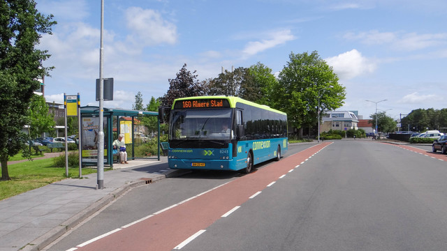 Foto van CXX VDL Ambassador ALE-120 8243 Standaardbus door OVdoorNederland