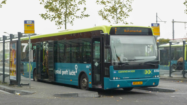 Foto van CXX VDL Ambassador ALE-120 8350 Standaardbus door OVdoorNederland