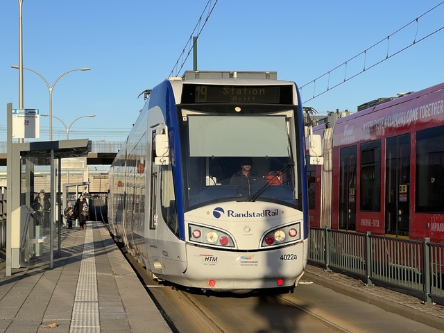 Foto van HTM RegioCitadis 4022 Tram door Stadsbus