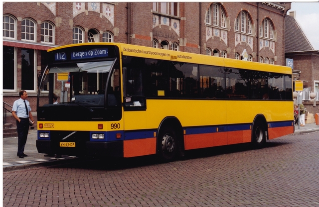 Foto van BBA Den Oudsten B88 9900990 Standaardbus door wyke2207
