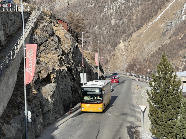 Foto van Postauto Iveco Crossway Line 10521 Semi-touringcar door Stadsbus