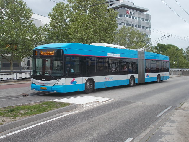 Foto van HER Hess Swisstrolley 5255 Gelede bus door stefan188