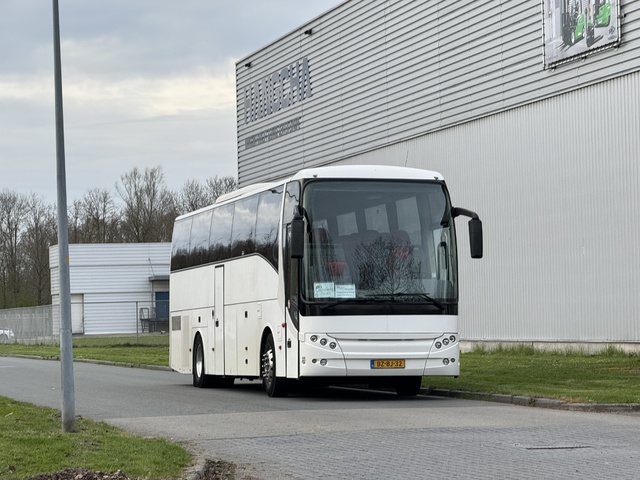 Foto van Cama Berkhof Axial 32 Touringcar door Stadsbus