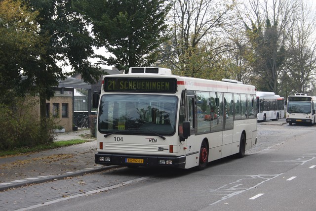 Foto van HTM Den Oudsten B96 104 Standaardbus door_gemaakt dmulder070