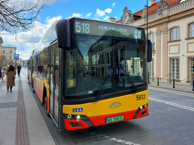 Foto van ZTM Solaris Urbino 18 E 5972 Gelede bus door Jossevb