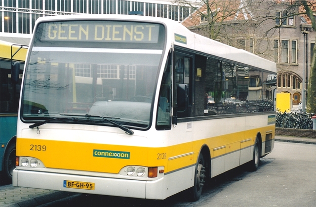 Foto van CXX Berkhof 2000NL 2139 Standaardbus door wyke2207