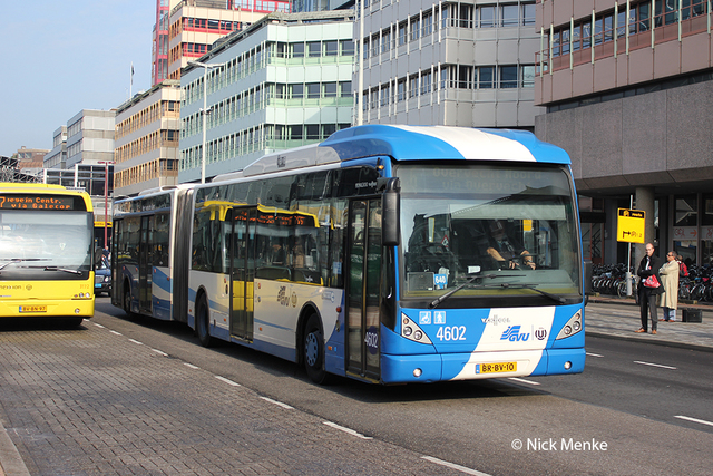 Foto van GVU Van Hool AG300 4602 Gelede bus door_gemaakt Busentrein