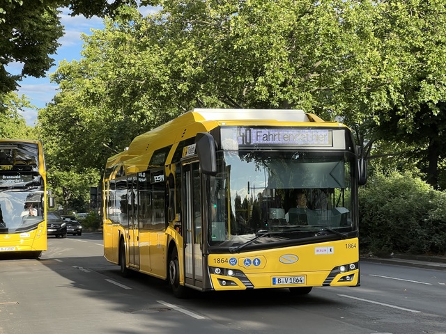 Foto van BVG Solaris Urbino 12 E 1864 Standaardbus door Stadsbus