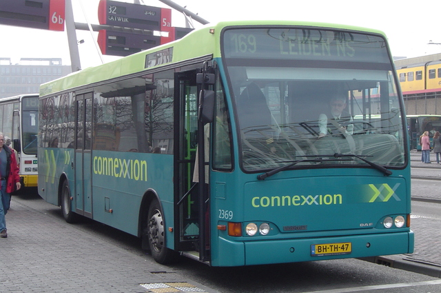Foto van CXX Berkhof 2000NL 2369 Standaardbus door wyke2207
