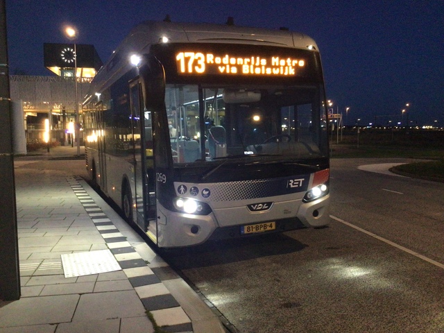 Foto van RET VDL Citea SLE-120 Hybrid 1269 Standaardbus door Marvin325