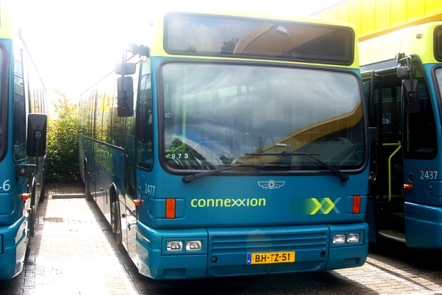 Foto van CXX Den Oudsten B95 2477 Standaardbus door wyke2207