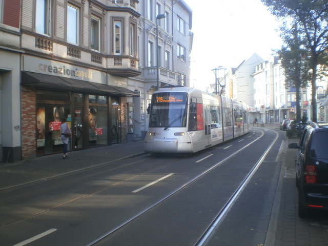 Foto van Rheinbahn NF8U 3335 Tram door Perzik