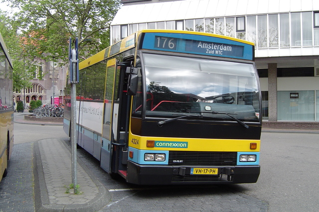 Foto van CXX Den Oudsten B88 4324 Standaardbus door_gemaakt wyke2207