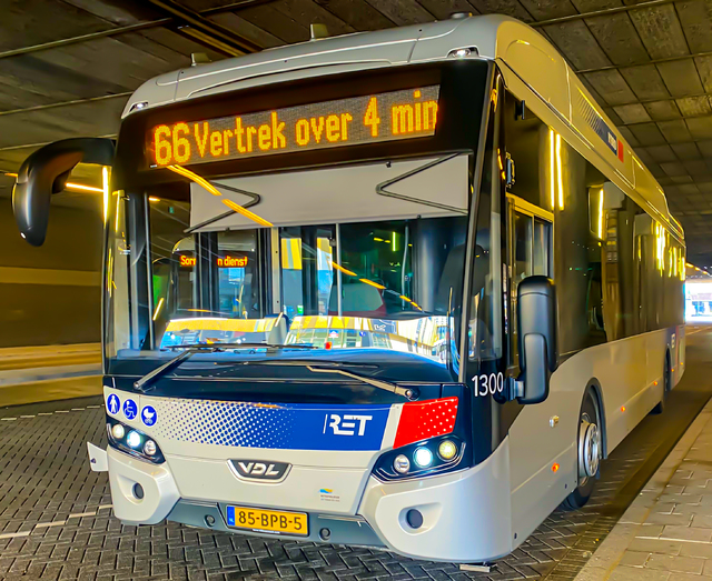 Foto van RET VDL Citea SLE-120 Hybrid 1300 Standaardbus door OVSpotterIsaiah