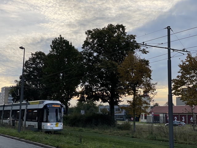 Foto van DeLijn Flexity 7330 Tram door M48T