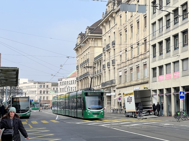 Foto van BVB Siemens Combino 315 Tram door Stadsbus