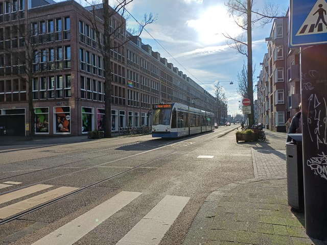 Foto van GVB Siemens Combino 2033 Tram door treinspotter2323