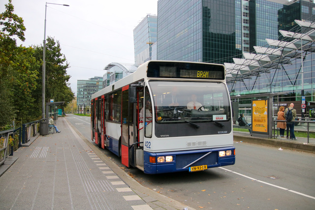 Foto van BRAM Berkhof 2000NL 422 Standaardbus door TrainspotterAmsterdam
