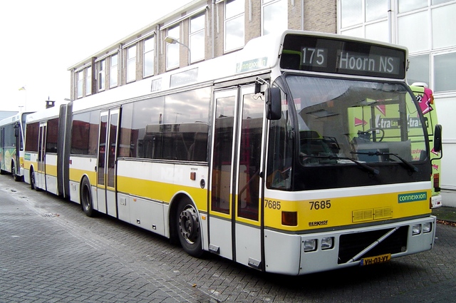 Foto van CXX Berkhof Duvedec G 7685 Gelede bus door_gemaakt wyke2207