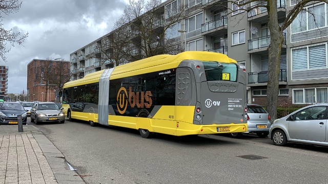 Foto van QBZ Heuliez GX437 ELEC 4818 Gelede bus door_gemaakt Stadsbus