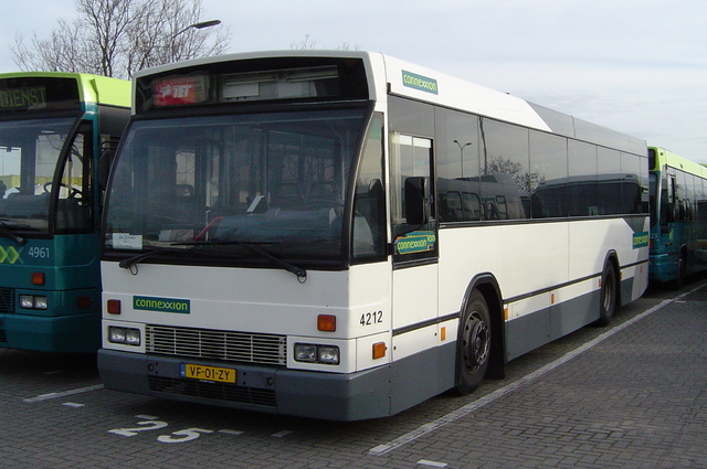 Foto van CXX Den Oudsten B88 4212 Standaardbus door wyke2207