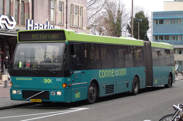 Foto van CXX Berkhof Duvedec G 7835 Gelede bus door wyke2207