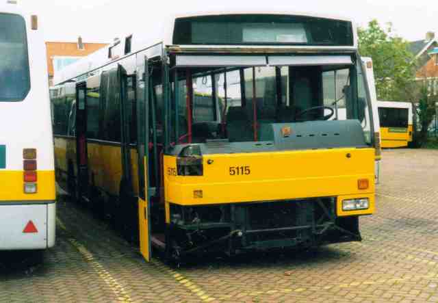 Foto van CXX Den Oudsten B88 5115 Standaardbus door Jelmer