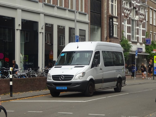 Foto van CXX Mercedes-Benz Sprinter 614 Minibus door Rotterdamseovspotter