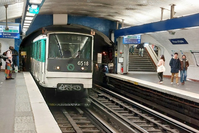 Foto van RATP MP 73 6518 Metro door Jossevb