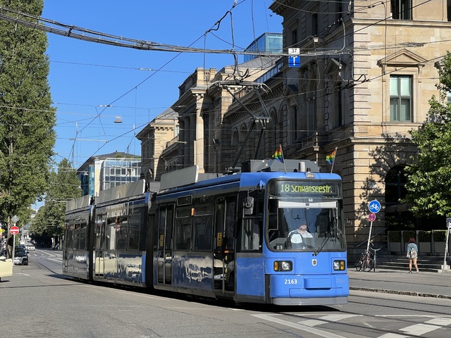 Foto van MVG GT6N 2163 Tram door Stadsbus