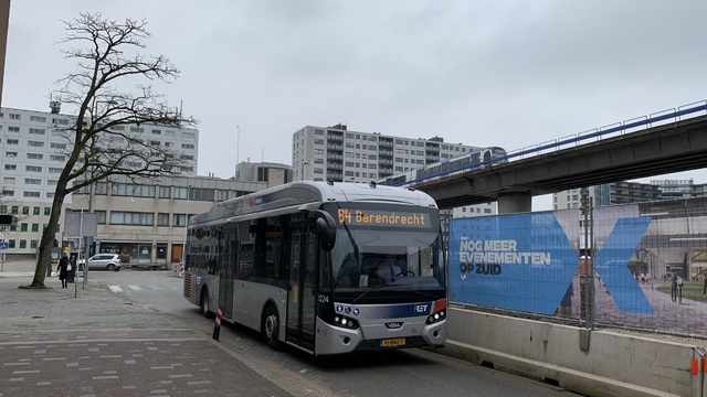 Foto van RET VDL Citea SLE-120 Hybrid 1224 Standaardbus door Stadsbus