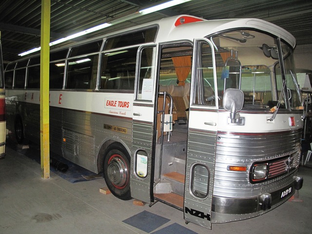 Foto van NZHVM Bus & Car Eagle 118 Semi-touringcar door Jelmer