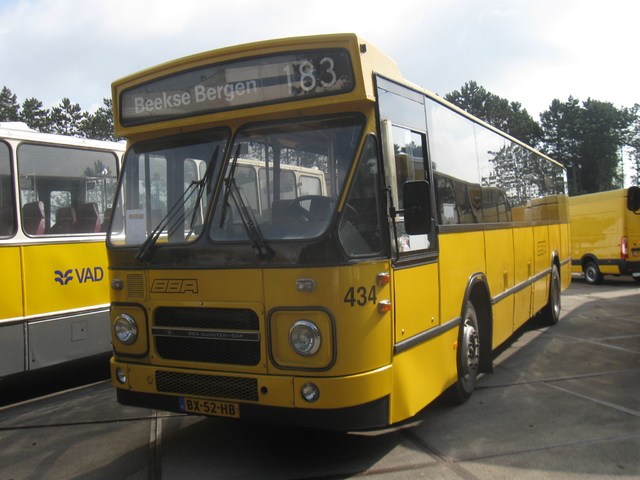 Foto van SBMVIJ DAF MB200 434 Standaardbus door stefan188