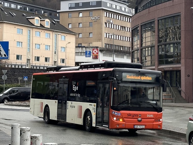 Foto van TideNO Yutong E12 3181 Standaardbus door Ovzuidnederland
