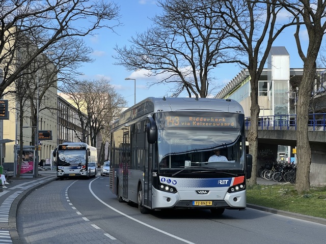 Foto van RET VDL Citea SLE-120 Hybrid 1236 Standaardbus door Stadsbus