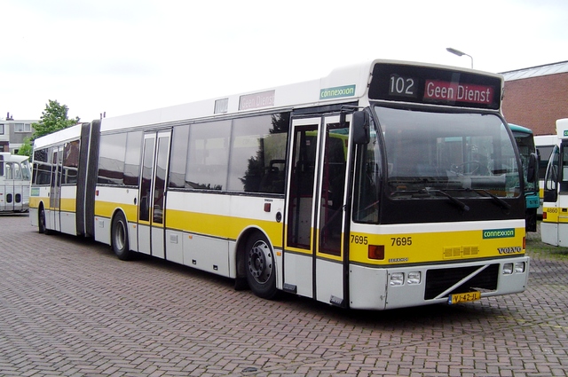 Foto van CXX Berkhof Duvedec G 7695 Gelede bus door wyke2207