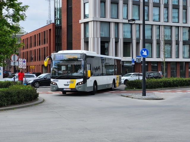 Foto van DeLijn VDL Citea SLE-120 111075 Standaardbus door VoidecxOV