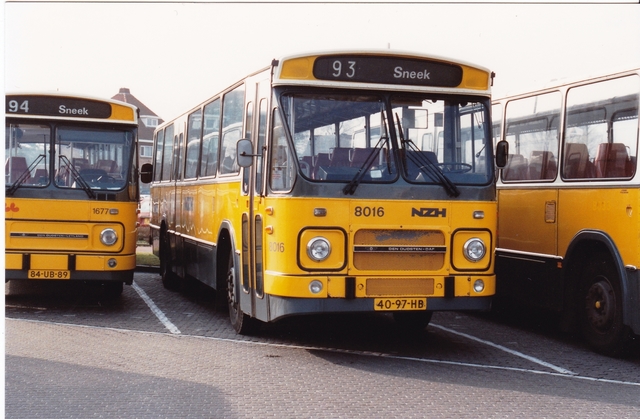 Foto van NZH DAF MB200 8016 Standaardbus door wyke2207