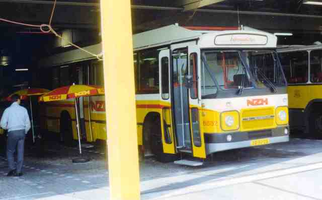 Foto van NZH DAF MB200 6882 Standaardbus door Jelmer