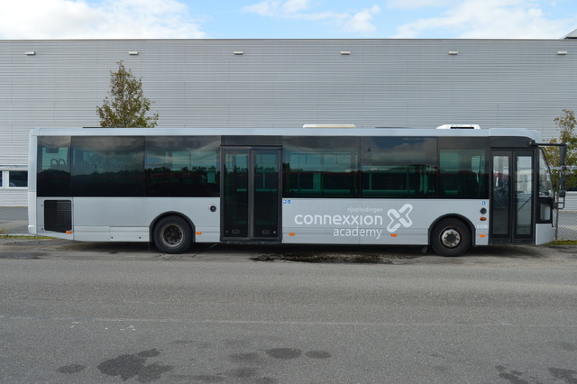 Foto van CXX VDL Ambassador ALE-120 8338 Standaardbus door wyke2207