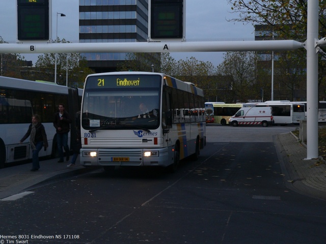 Foto van HER Den Oudsten B95 8031 Standaardbus door tsov