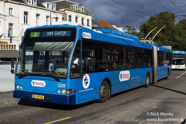 Foto van HER Berkhof Premier AT 18 5229 Gelede bus door Busentrein