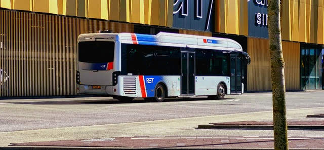 Foto van RET VDL Citea SLE-120 Hybrid 1265 Standaardbus door Ovspottervalentino