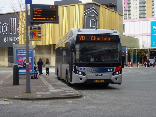 Foto van RET VDL Citea SLF-120 Electric 1532 Standaardbus door Rotterdamseovspotter