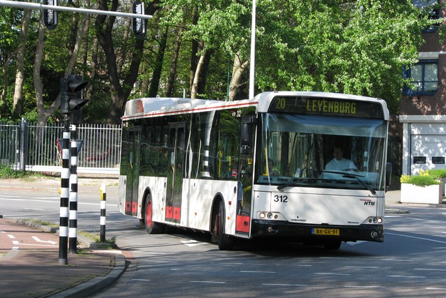Foto van HTM Berkhof Diplomat 312 Standaardbus door dmulder070
