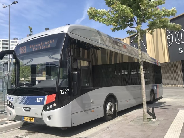 Foto van RET VDL Citea SLE-120 Hybrid 1227 Standaardbus door_gemaakt Rotterdamseovspotter