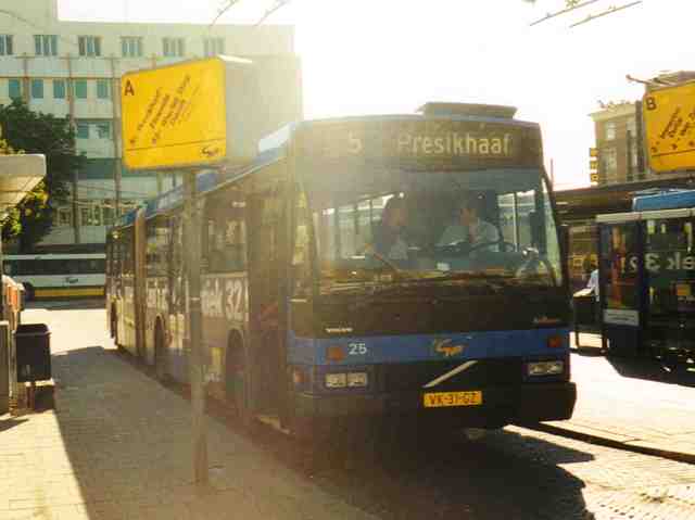 Foto van CXX Den Oudsten B88 G 7743 Gelede bus door Jelmer