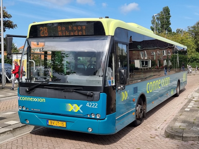 Foto van CXX VDL Ambassador ALE-120 4222 Standaardbus door MWZ2402