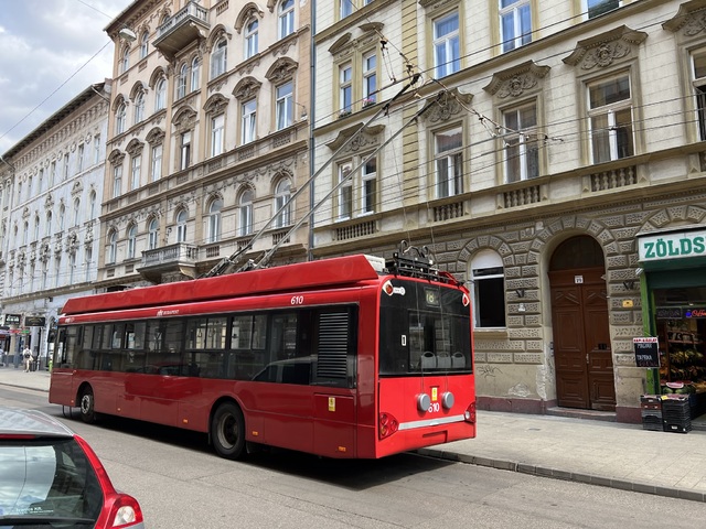 Foto van BKK Solaris Trollino 12 610 Standaardbus door Stadsbus