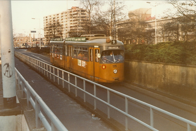 Foto van RET Rotterdamse Düwag GT6 265 Tram door JanWillem